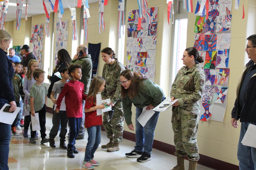 Licking Heights South Elementary earns state award for commitment to military families