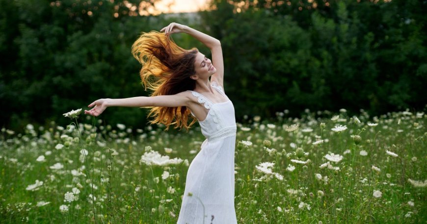 11 Little White Dresses to Wear in Warm Weather